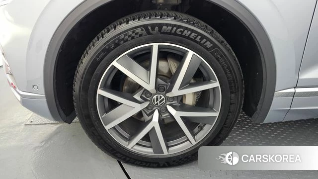 Volkswagen Touareg 3rd generation id 5033598 из Кореи 15
