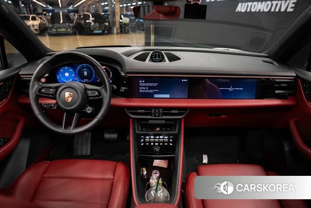 Porsche Makan EV 2025 Белый из Кореи, фото 6
