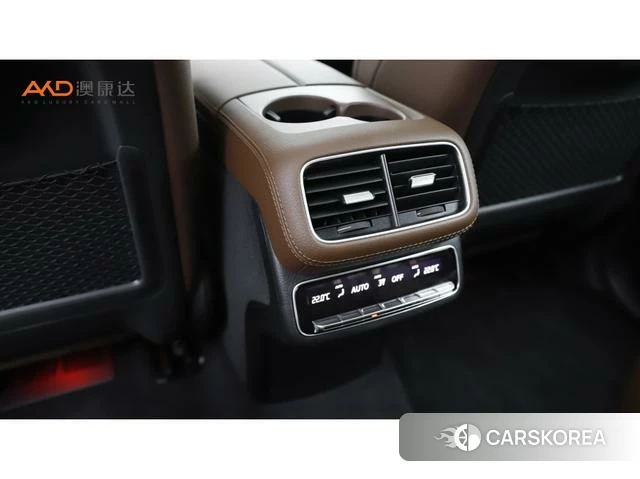Mercedes-Benz GLE 2025 Черный из Китая, фото 5