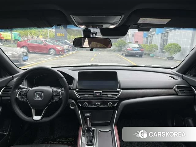 Honda Inspire 2023 Белый из Китая, фото 5