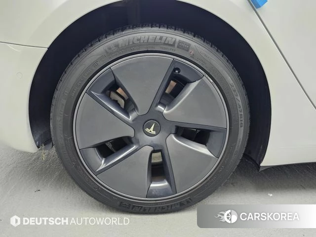 Tesla Model 3 id 5000678 из Кореи 15
