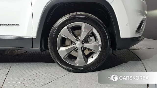 Jeep Cherokee (KL) id 3406908 из Кореи 15