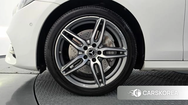 Mercedes-Benz E-Class W213 id 4967240 из Кореи 15
