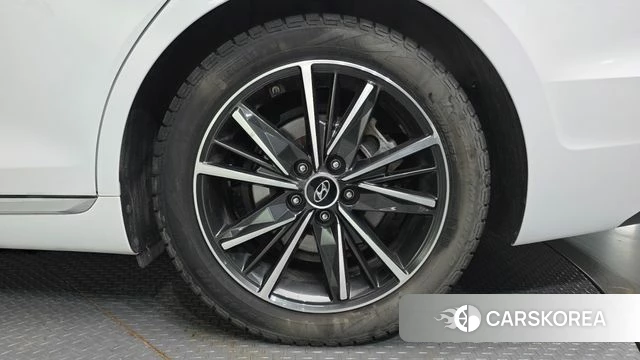 Hyundai The New Grandeur IG id 4997483 из Кореи 30