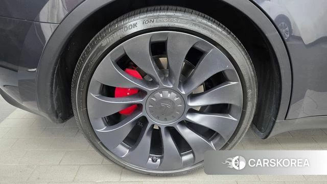 Tesla Model Y id 4696064 из Кореи 15