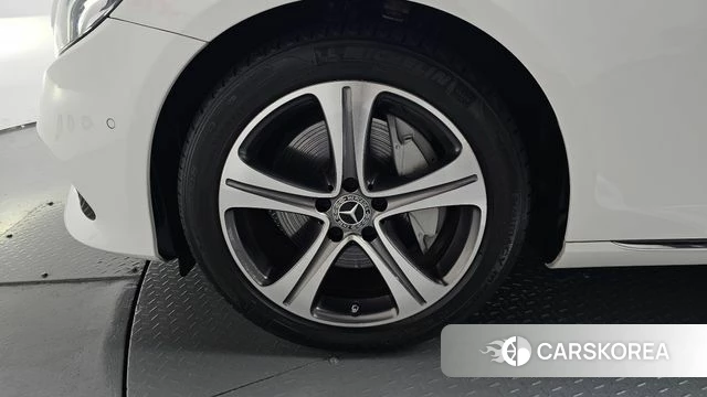Mercedes-Benz E-Class W213 id 5035808 из Кореи 30