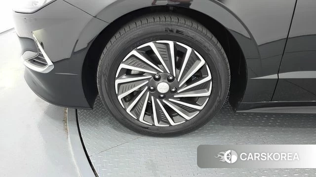 Hyundai Sonata Hybrid (DN8) id 4936451 из Кореи 15