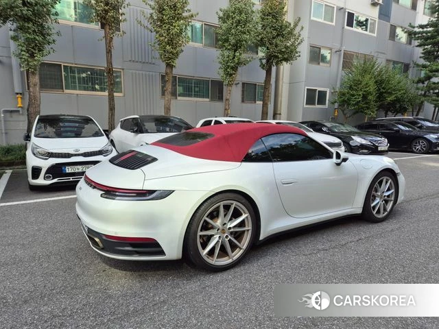 Porsche 911(992) id 4918304 из Кореи 8