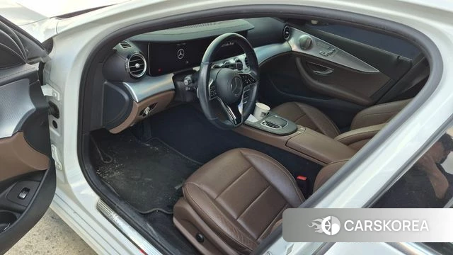 Mercedes-Benz E-Class W213 2021 Белый из Кореи, фото 5