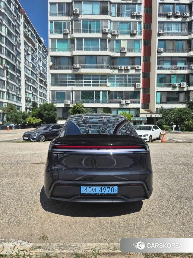 Tesla Model Y 2026 Серый из Кореи, фото 5