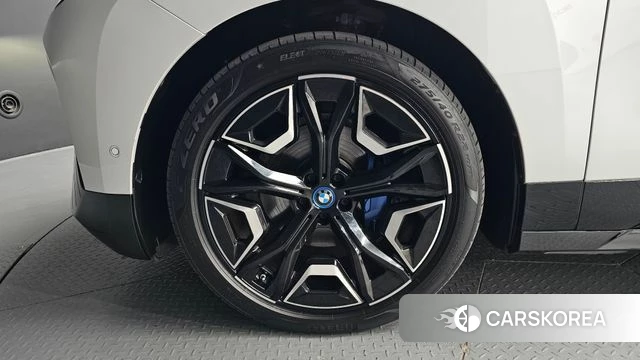BMW iX id 4996586 из Кореи 15