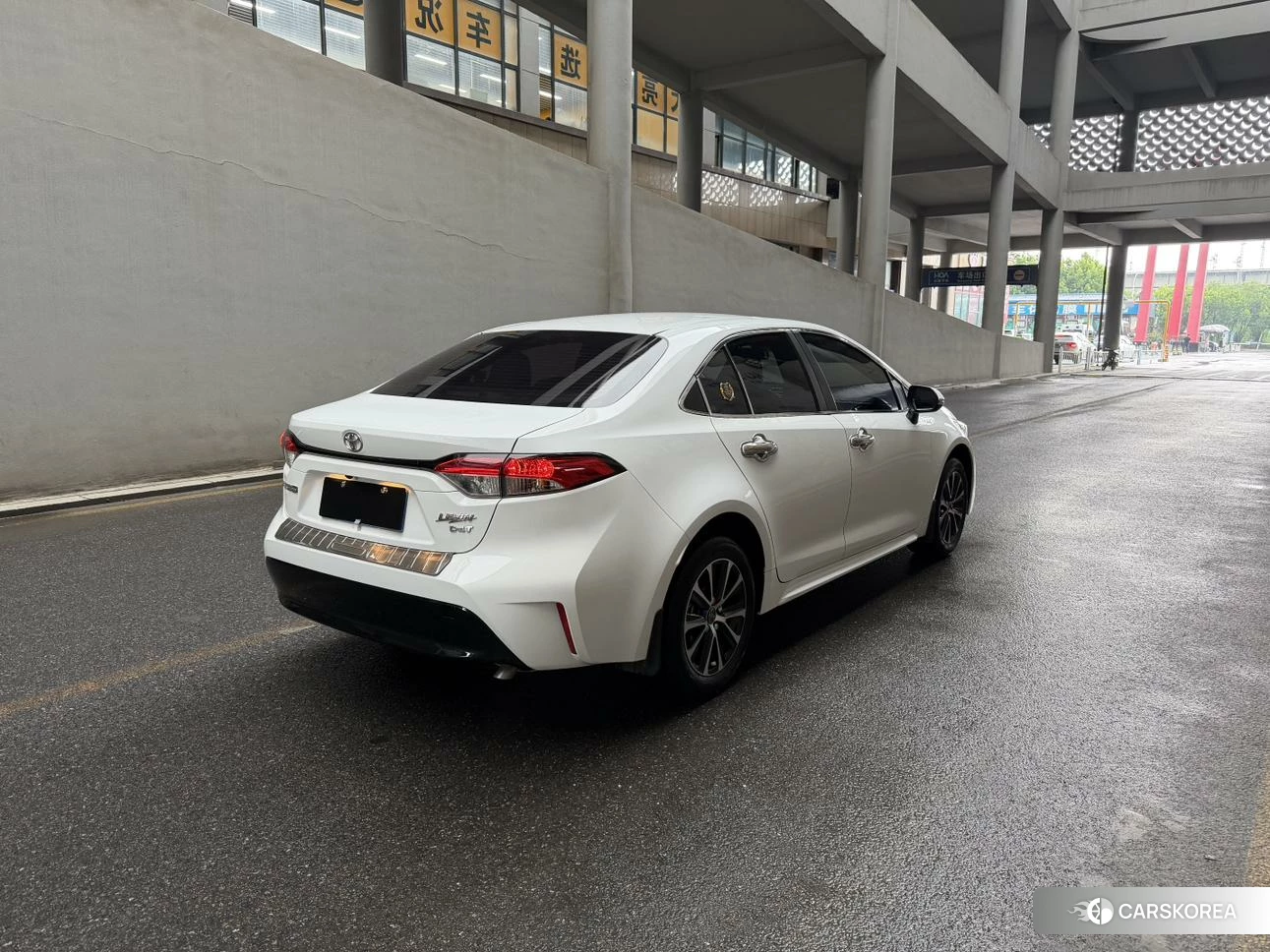 Toyota Levin 2024 Белый из Китая, фото 5