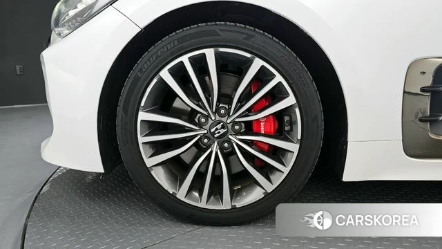 Kia Stinger id 4638237 из Кореи 15