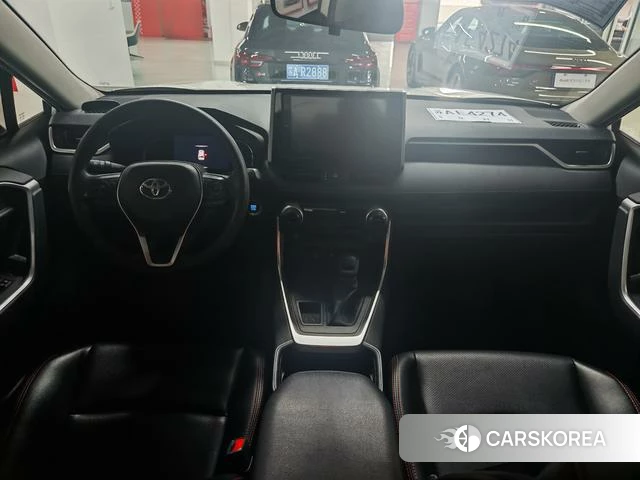 Toyota RAV4 2021 Белый из Китая, фото 5