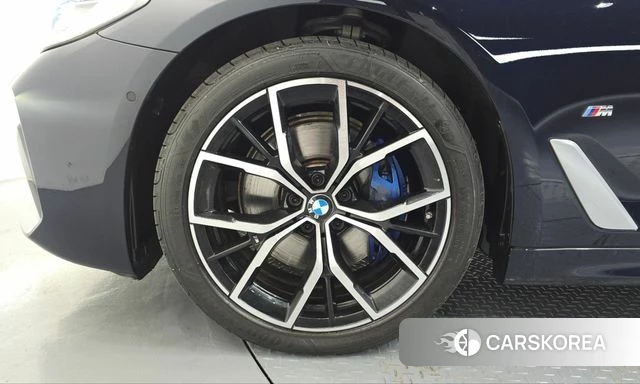 BMW 5 Series (G30) id 5016901 из Кореи 29