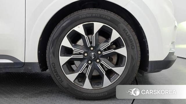 Kia Carnival 4th generation id 4727201 из Кореи 25