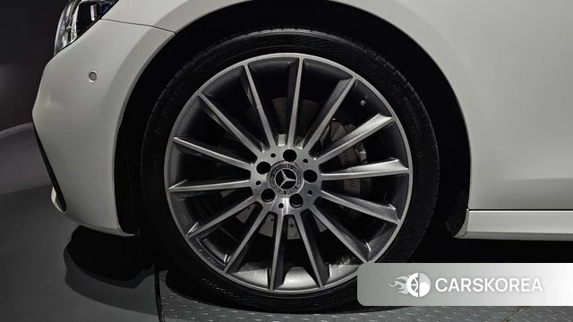 Mercedes-Benz E-Class W213 id 4976453 из Кореи 15