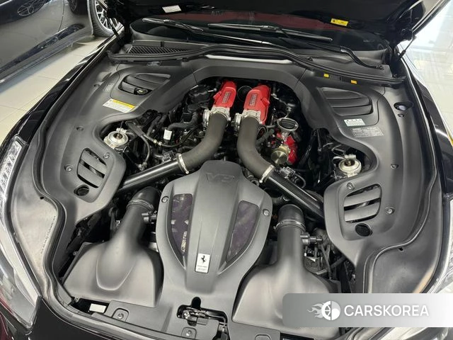 Ferrari GTC4 Russo id 4943763 из Кореи 13