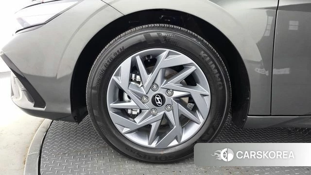 Hyundai The New Avante (CN7) id 5021079 из Кореи 15