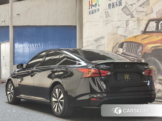 Nissan Altima 2021 Черный из Китая, фото 5
