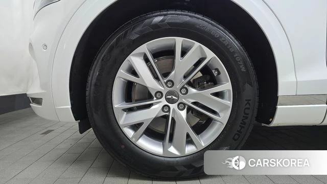 Genesis GV70 id 4935908 из Кореи 30