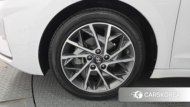 Hyundai The New Avante AD id 4684354 из Кореи 15