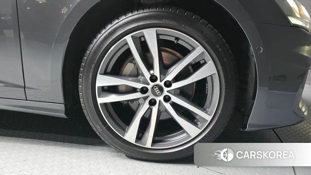 Audi A6 (C8) id 4898802 из Кореи 28