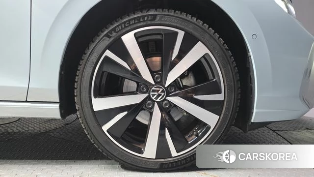 Volkswagen Golf 8th Generation id 5026006 из Кореи 28
