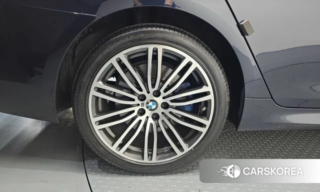 BMW 5 Series (G30) id 4967490 из Кореи 28
