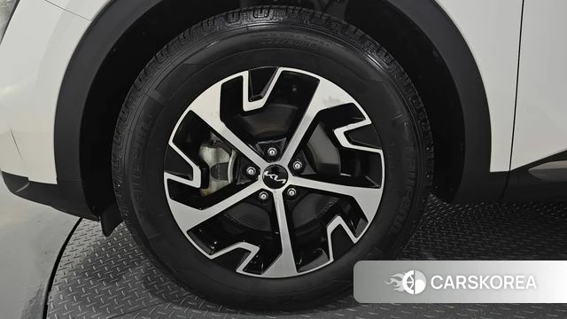Kia Sportage 5th Generation Hybrid id 5017168 из Кореи 15