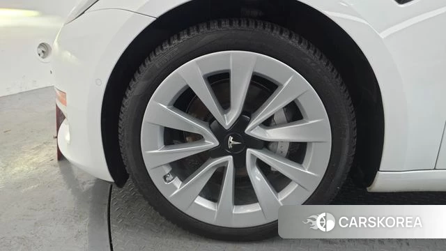 Tesla Model 3 id 4603678 из Кореи 15