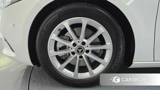Mercedes-Benz A-Class W177 id 4966944 из Кореи 26