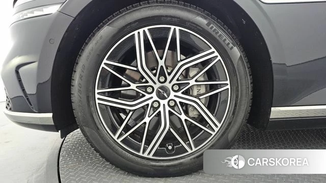 Genesis G90 (RS4) id 4965698 из Кореи 31