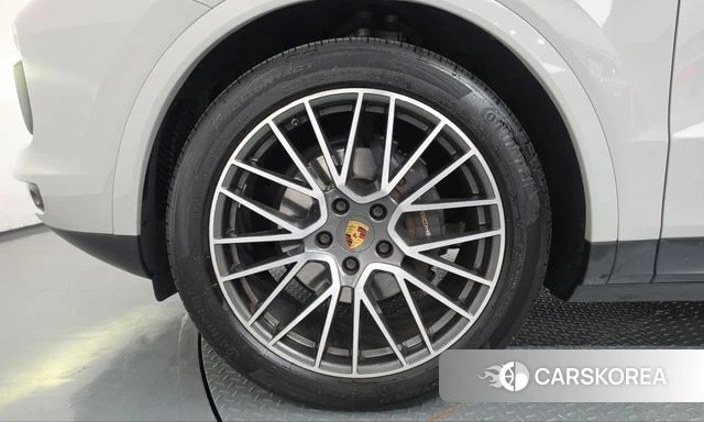 Porsche Cayenne (PO536) id 5003213 из Кореи 28