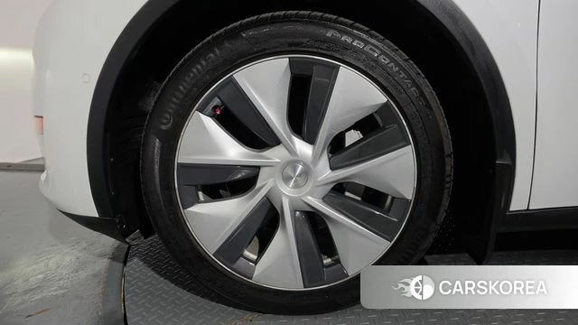 Tesla Model Y id 4986442 из Кореи 29