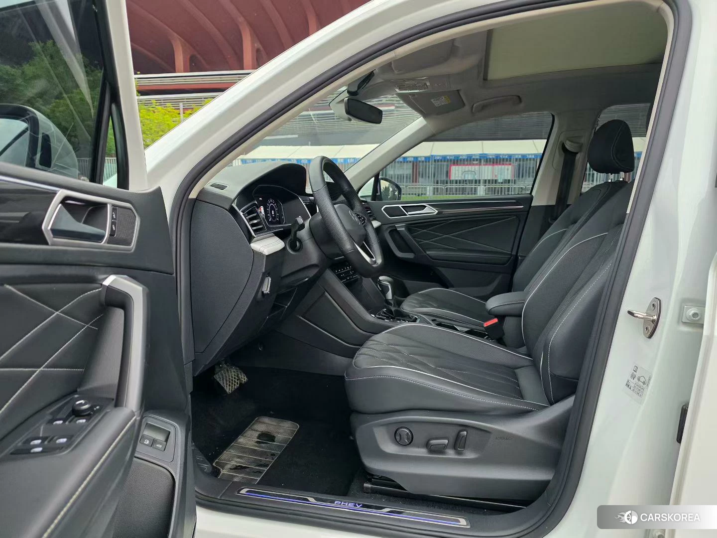 Volkswagen Tiguan L 2022 Белый из Китая, фото 5
