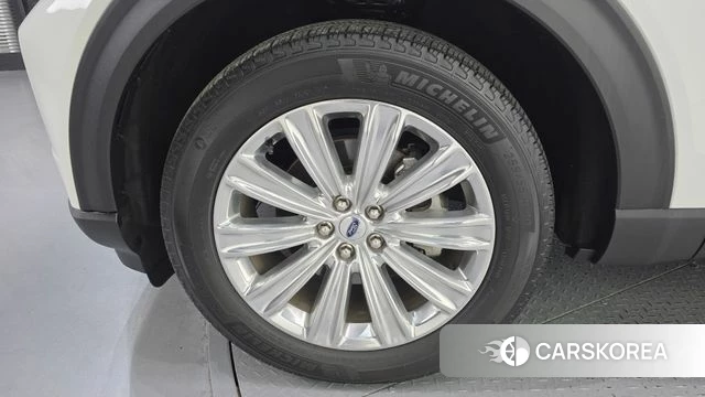 Ford Explorer 6th Generation id 4519176 из Кореи 28