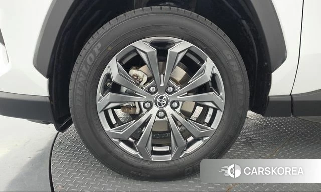 Toyota RAV4 5th Generation id 4996544 из Кореи 29