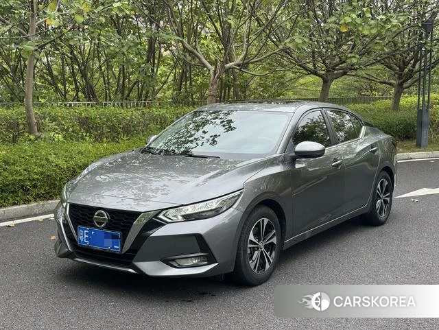 Nissan Sylphy 2021 Темно-серый из Китая, фото 6