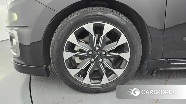 Kia All New Carnival id 5048664 из Кореи 30