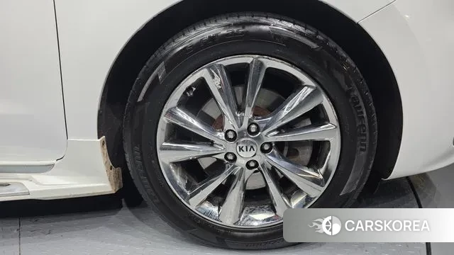 Kia The New Carnival id 3677562 из Кореи 15