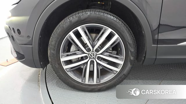 Volkswagen Tiguan Allspace id 4964578 из Кореи 15