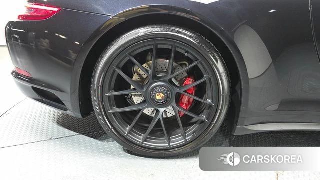 Porsche 911 id 4637969 из Кореи 15