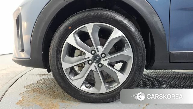 Kia Stonic id 5019012 из Кореи 15