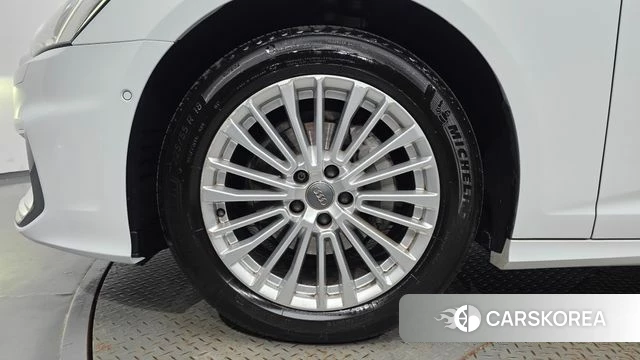 Audi A6 (C8) id 5003601 из Кореи 25