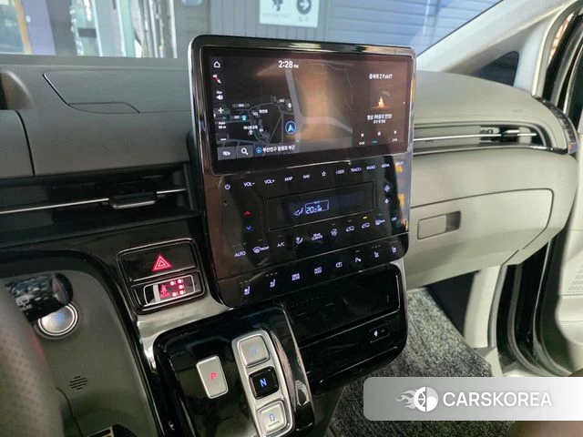 Hyundai Staria 2021 Черный из Кореи, фото 5