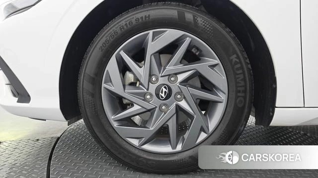 Hyundai The New Avante (CN7) id 5039719 из Кореи 23