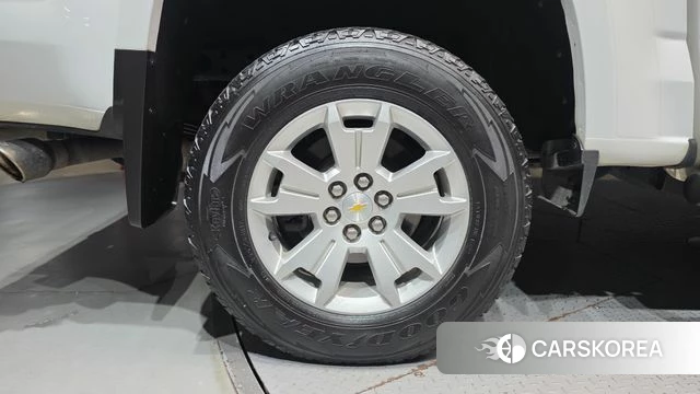Chevrolet (GM Daewoo) Real New Colorado id 4942836 из Кореи 26