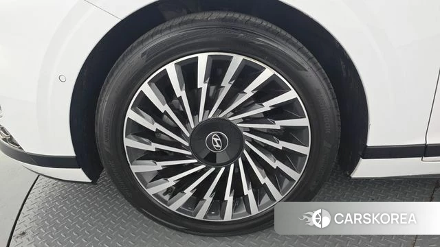 Hyundai Grandeur Hybrid (GN7) id 4980629 из Кореи 26