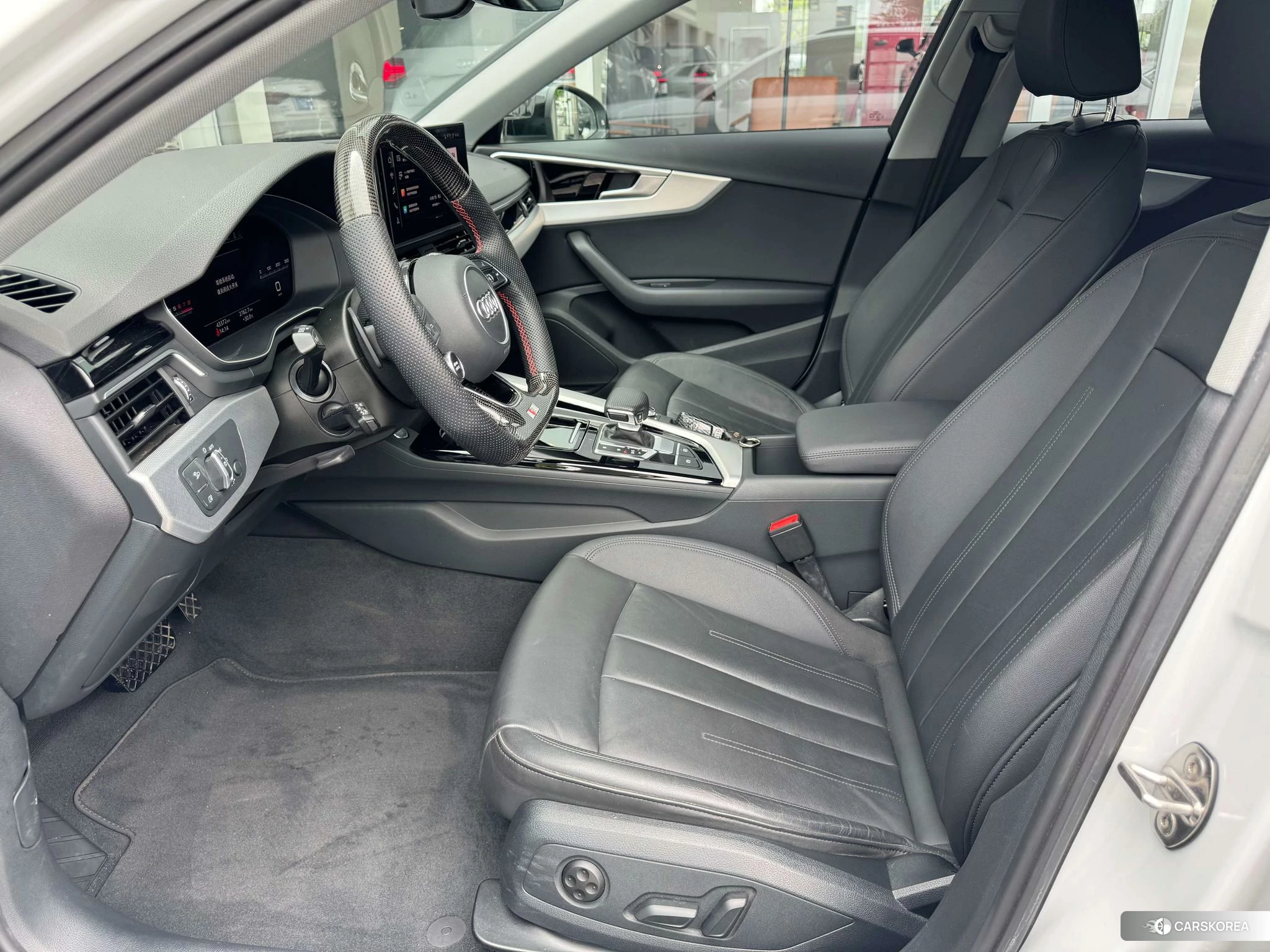 Audi A4L 2022 Белый из Китая, фото 5